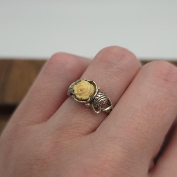 Size 6.25 Sterling Silver Carved Rose Nature Ring A986 - Picture 2 of 7